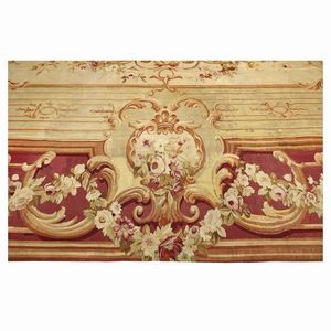 GRANDE E IMPORTANTE TAPPETO AUBUSSON, FRANCIA, SECONDA METÀ SECOLO XIX  - Asta INTERNATIONAL FINE ART E UNA IMPORTANTE COLLEZIONE DI PENDOLE AU BON SAUVAGE - Associazione Nazionale - Case d'Asta italiane