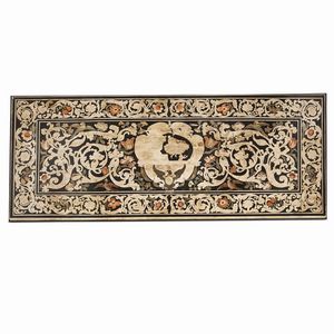 PIANO IN SCAGLIOLA POLICROMA, AMBITO DI DOMENICO PIANON, EMILIA, FINE SECOLO XVII  - Asta INTERNATIONAL FINE ART E UNA IMPORTANTE COLLEZIONE DI PENDOLE AU BON SAUVAGE - Associazione Nazionale - Case d'Asta italiane