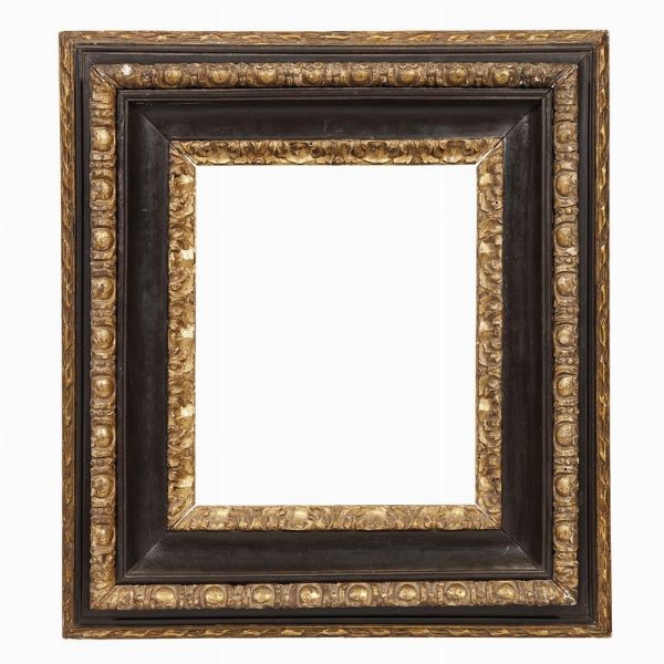 CORNICE, ITALIA CENTRALE, SECOLO XVII  - Asta L'ARTE DI ORNARE I QUADRI: CORNICI DAL RINASCIMENTO ALL'OTTOCENTO - Associazione Nazionale - Case d'Asta italiane