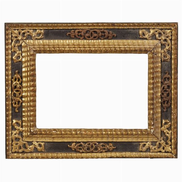 COPPIA DI CORNICI, ITALIA SETTENTRIONALE, SECOLO XVII  - Asta L'ARTE DI ORNARE I QUADRI: CORNICI DAL RINASCIMENTO ALL'OTTOCENTO - Associazione Nazionale - Case d'Asta italiane