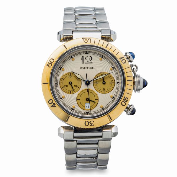 CARTIER : Chrono Pash� acciaio e oro, movimento al quarzo con zaffiri cabouchon su tasti e copri corona, quadrante Argent� con registri color sabbia e datario al sei  - Asta Orologi da Polso e da Tasca - Associazione Nazionale - Case d'Asta italiane
