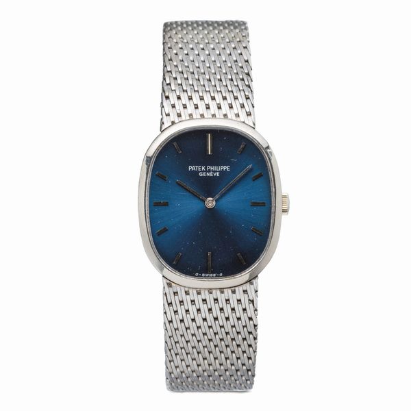 PATEK PHILIPPE : Elegante Ellipse in oro bianco 18k con bracciale integrato a maglia intrecciata, quadrante blu soleil Sigma, movimento automatico con punzone di Ginevra  - Asta Orologi da Polso e da Tasca - Associazione Nazionale - Case d'Asta italiane