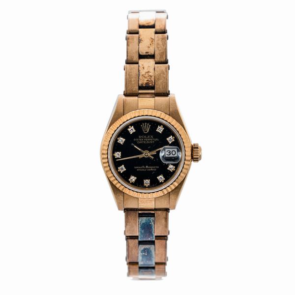 ROLEX : Datejust 69178 lady oro giallo, quadrante nero con indici delle ore in brillanti, bracciale Oyster rivettato con ossidazione, che insieme al bollino sul fondello, testimoniano che l'orologio � stato usato molto poco  - Asta Orologi da Polso e da Tasca - Associazione Nazionale - Case d'Asta italiane