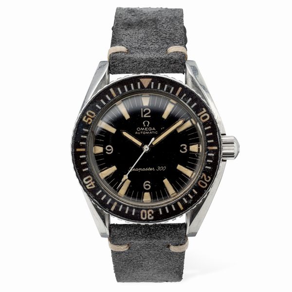 OMEGA : Sportivo e raro Seamaster 300 ref 165.024 con cassa professionale in acciaio, anse elicoidali, quadrante nero lucido con luminescenza al trizio, ghiera girevole in bachelite  - Asta Orologi da Polso e da Tasca - Associazione Nazionale - Case d'Asta italiane