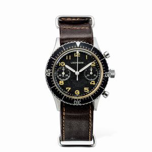 LEONIDAS - Importante cronografo militare con ritorno in volo assegnato all'Aeronautica Militare Italiana, cassa in acciaio con fondello clamshell avvitato, ghiera in alluminio, quadrante nero con numeri Arabi al trizio