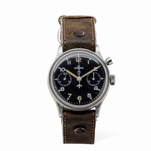 LEMANIA - Raro cronografo monopulsante in acciaio fornito alla Marina Militare Britannica con quadrante nero lucido e numeri Arabi al trizio