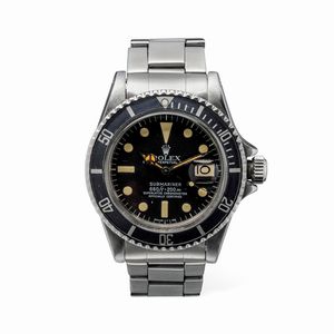ROLEX - Sportivo Submariner ref 1680 in acciaio, quadrante nero opaco con pallettoni al trizio, ghiera girevole nera metallica lievemente sbiadita, movimento automatico con datario