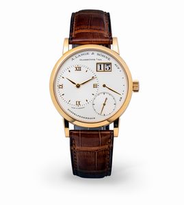 A. LANGE & SÖHNE - Classico ed elegante Little Lange 1 in oro rosa 18k, carica manuale con datario e grande riserva di carica, quadrante dei secondi ad ore 5, fondo a vista completo di scatola e garanzia
