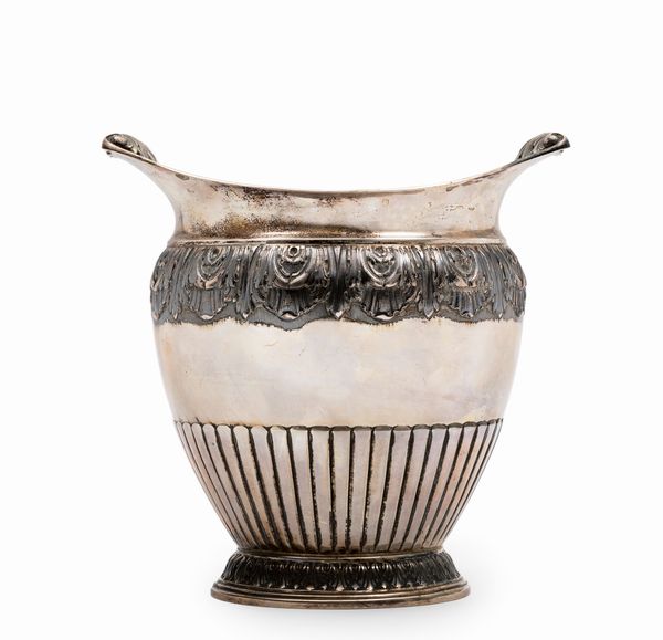 Grande Centrotavola  - Asta Argenti - Associazione Nazionale - Case d'Asta italiane