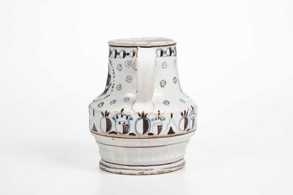 Vaso biansato<BR>Grottaglie, XIX secolo<BR>  - Asta Maioliche e Porcellane - Associazione Nazionale - Case d'Asta italiane