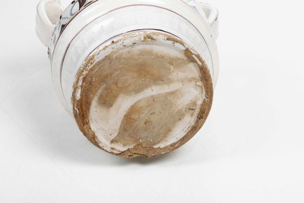 Vaso biansato<BR>Grottaglie, XIX secolo<BR>  - Asta Maioliche e Porcellane - Associazione Nazionale - Case d'Asta italiane