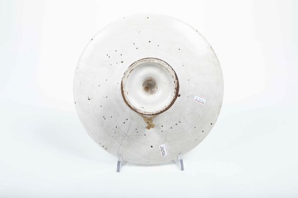 Alzatina<BR>Deruta, primo quarto del XVII secolo  - Asta Maioliche e Porcellane - Associazione Nazionale - Case d'Asta italiane