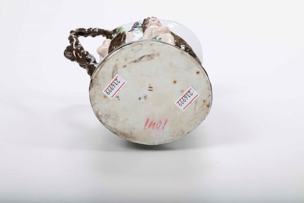 Caraffa<BR>Kiev - Volokitino (Ucraina), Manifattura Miklashevsky, 1838-1861  - Asta Maioliche e Porcellane - Associazione Nazionale - Case d'Asta italiane