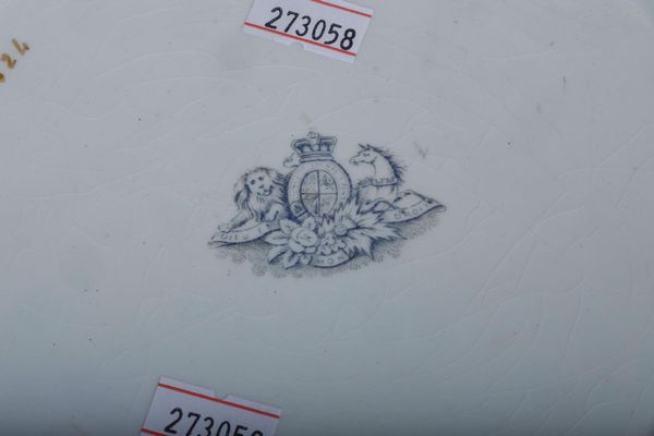 Piatto ortodosso<BR>Inghilterra, Manifattura dello Staffordshire, 1890-1920  - Asta Maioliche e Porcellane - Associazione Nazionale - Case d'Asta italiane