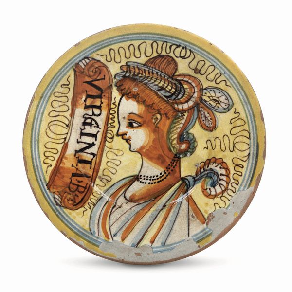Piatto amatorio<BR>Viterbo o Acquapendente, XVII secolo<BR>  - Asta Maioliche e Porcellane - Associazione Nazionale - Case d'Asta italiane
