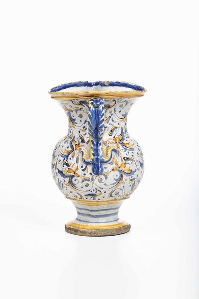 Boccale <BR>Urbania o Pesaro, Fabbrica Mordioni o Bartolucci, met del XVIII secolo<BR>  - Asta Maioliche e Porcellane - Associazione Nazionale - Case d'Asta italiane