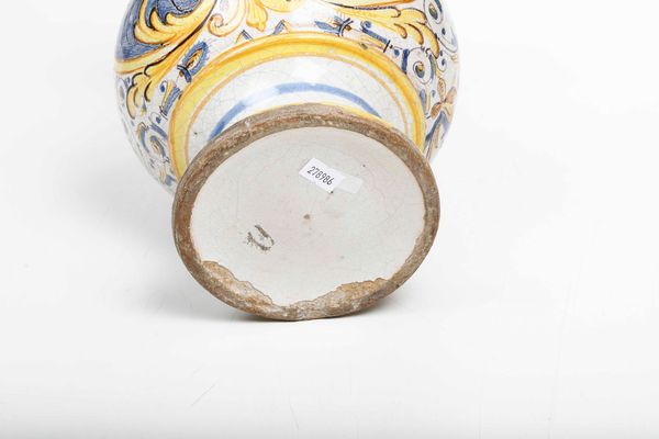 Boccale <BR>Urbania o Pesaro, Fabbrica Mordioni o Bartolucci, met del XVIII secolo<BR>  - Asta Maioliche e Porcellane - Associazione Nazionale - Case d'Asta italiane