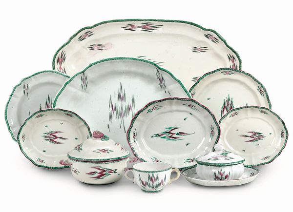 Una zuppierina, otto piatti, una zuccheriera e una tazza biansata <BR>Milano, Manifattura di Pasquale Rubati, 1770-1790<BR>  - Asta Maioliche e Porcellane - Associazione Nazionale - Case d'Asta italiane