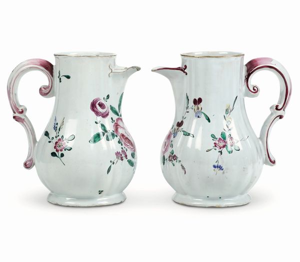 Due caffettiere<BR>Lodi, Manifattura Antonio Ferretti, ultimo ventennio del XVIII secolo<BR>  - Asta Maioliche e Porcellane - Associazione Nazionale - Case d'Asta italiane