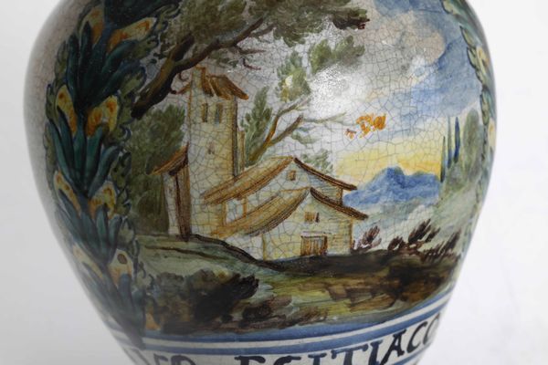Coppia di vasi da farmacia <BR>Castelli, prima met del XVIII secolo (?)  - Asta Maioliche e Porcellane - Associazione Nazionale - Case d'Asta italiane