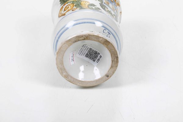 Albarello datato 1746<BR>Castelli, Bottega dei Gentili (?)  - Asta Maioliche e Porcellane - Associazione Nazionale - Case d'Asta italiane