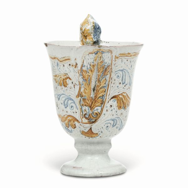 Versatoio <BR>Faenza, fine del XVI secolo  - Asta Maioliche e Porcellane - Associazione Nazionale - Case d'Asta italiane