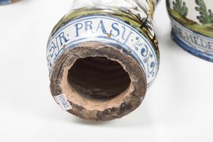 Tre albarelli<BR>Napoli, 1697-1701 circa<BR>  - Asta Maioliche e Porcellane - Associazione Nazionale - Case d'Asta italiane