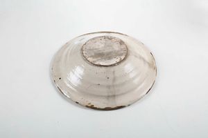 Piatto<BR>Montelupo, ultimo quarto del XVI secolo<BR>  - Asta Maioliche e Porcellane - Associazione Nazionale - Case d'Asta italiane