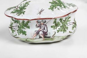 Quattro oggetti <BR>Milano, Manifattura di Felice Clerici, 17561780  - Asta Maioliche e Porcellane - Associazione Nazionale - Case d'Asta italiane