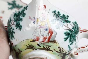 Quattro oggetti <BR>Milano, Manifattura di Felice Clerici, 17561780  - Asta Maioliche e Porcellane - Associazione Nazionale - Case d'Asta italiane