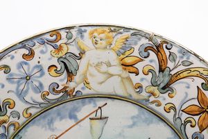 Piatto<BR>Castelli, Carlo Antonio Grue (?), ultimo terzo del XVII secolo  - Asta Maioliche e Porcellane - Associazione Nazionale - Case d'Asta italiane