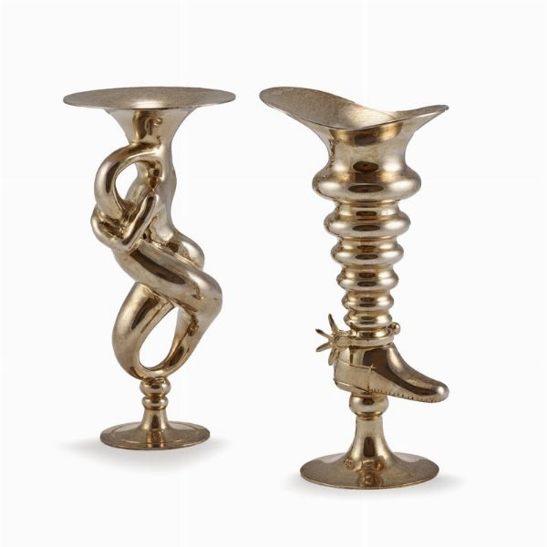 COPPIA DI PICCOLI CANDELIERI, FIRENZE, SECOLO XX, ARGENTIERE PAMPALONI  - Asta ASTA A TEMPO | ARGENTI ITALIANI ED EUROPEI - Associazione Nazionale - Case d'Asta italiane