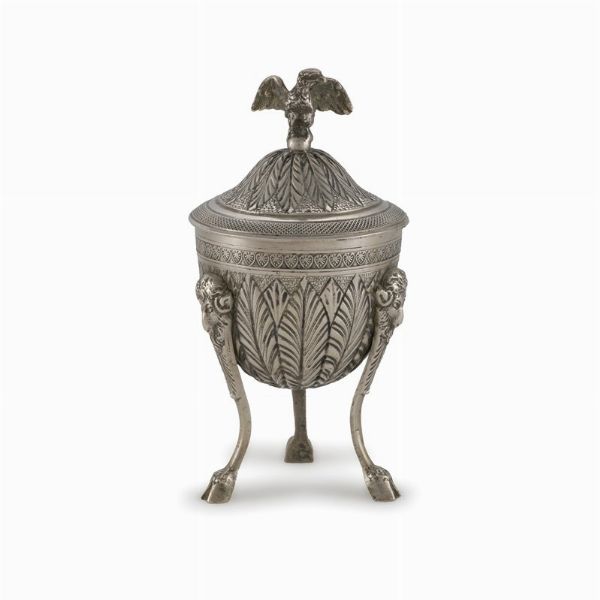 PICCOLA ZUCCHERIERA, SECOLO XX IN STILE IMPERO  - Asta ASTA A TEMPO | ARGENTI ITALIANI ED EUROPEI - Associazione Nazionale - Case d'Asta italiane