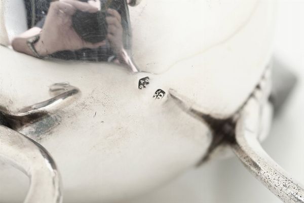 Caffettiera. Manifattura europea del XIX secolo (Paesi Bassi?)  - Asta Argenti da collezione | Antichi - Associazione Nazionale - Case d'Asta italiane