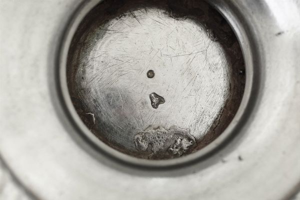 Tazza da puerpera con presentoire. Torino, primo quarto del XIX secolo. Argentiere Carlo Balbino (1798-1824)  - Asta Argenti da collezione | Antichi - Associazione Nazionale - Case d'Asta italiane