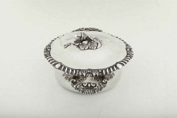 Tazza da puerpera, Torino 1853, argentiere Pietro Borrani  - Asta Argenti da collezione | Antichi - Associazione Nazionale - Case d'Asta italiane