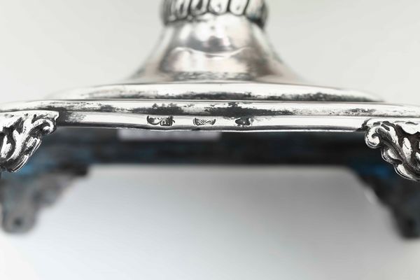 Zuccheriera. Torino, prima met del XIX secolo, argentiere Pietro Borrani (...1822-1824...)  - Asta Argenti da collezione | Antichi - Associazione Nazionale - Case d'Asta italiane