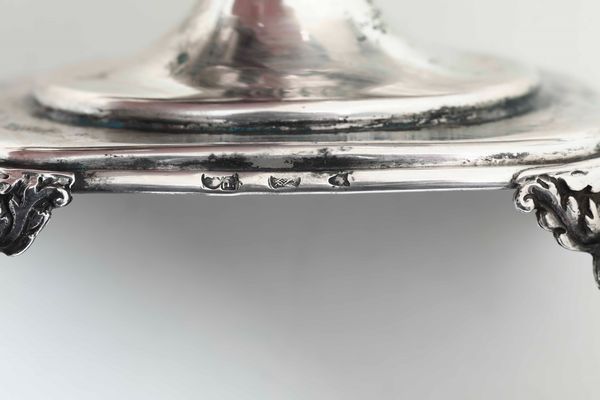 Zuccheriera. Torino, prima met del XIX secolo, argentiere Pietro Borrani (...1822-1824...)  - Asta Argenti da collezione | Antichi - Associazione Nazionale - Case d'Asta italiane