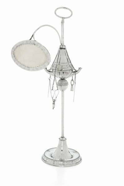 Lucerna. Genova, inizi del XIX secolo. Marchi di occupazione francese in uso dal 1805 al 1808 e marchi di ricontrollo con delfino e croce mauriziana  - Asta Argenti da collezione | Antichi - Associazione Nazionale - Case d'Asta italiane