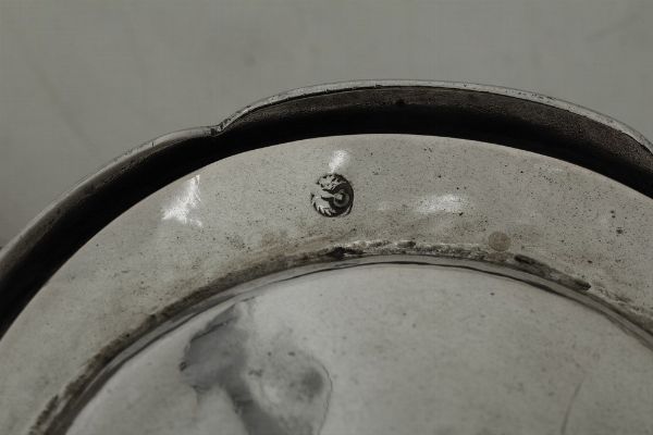 Zuccheriera. Milano, XVIII-XIX secolo. Argentiere Giovan Battista Croff  - Asta Argenti da collezione | Antichi - Associazione Nazionale - Case d'Asta italiane