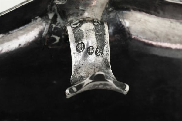 Alzata. Firenze, met del XVII secolo. Argentiere Lorenzo o Francesco Lodi  - Asta Argenti da collezione | Antichi - Associazione Nazionale - Case d'Asta italiane