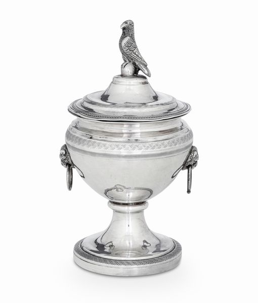 Zuccheriera. Napoli, prima met del XIX secolo. Assaggiatore Paolo De Blasio (dal 1832 al 1835). Argentiere Gennaro Russo  - Asta Argenti da collezione | Antichi - Associazione Nazionale - Case d'Asta italiane