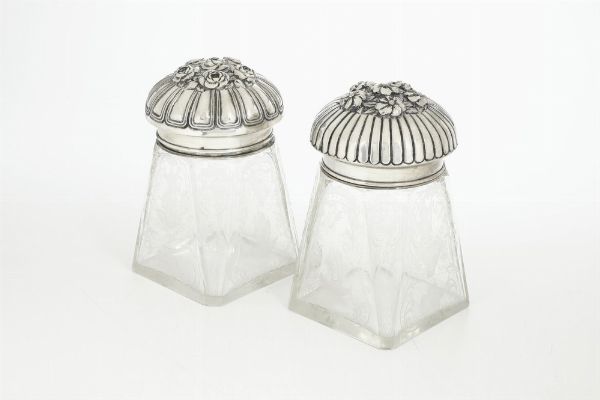 Centrotavola. Argenteria tedesca prima met del XX secolo per A.Giacch, Milano.  - Asta Argenti da collezione | Antichi - Associazione Nazionale - Case d'Asta italiane