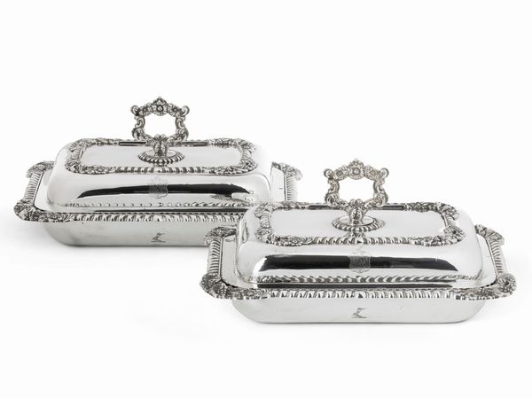 Coppia di legumiere. Dublino 1824, argentiere William Nelson  - Asta Argenti da collezione | Antichi - Associazione Nazionale - Case d'Asta italiane