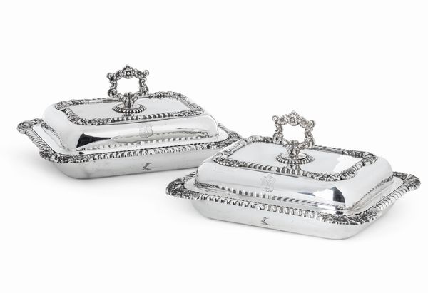 Coppia di legumiere. Dublino 1824, argentiere William Nelson  - Asta Argenti da collezione | Antichi - Associazione Nazionale - Case d'Asta italiane