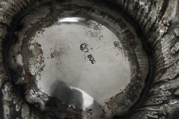 Servizio da t e caff con vassoio. Argenteria artistica italiana, prima met del XX secolo  - Asta Argenti da collezione | Antichi - Associazione Nazionale - Case d'Asta italiane