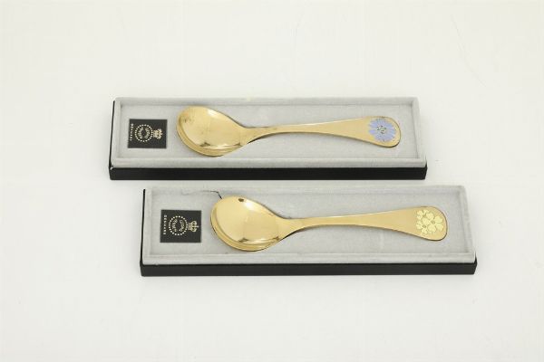 Due cucchiai. Maison Georg Jensen, Copenaghen. XX-XXI secolo  - Asta Argenti da collezione | Antichi - Associazione Nazionale - Case d'Asta italiane