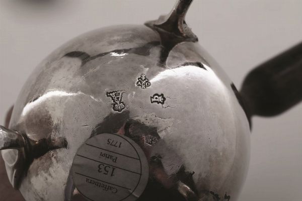 Egoiste. Parigi 1775-1781. Maestri argentiere Alexandre De Roussy (1758-1792)  - Asta Argenti da collezione | Antichi - Associazione Nazionale - Case d'Asta italiane