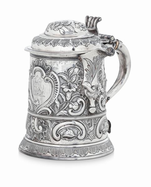 Tankard. Londra 1726, argentiere Charles Perrier  - Asta Argenti da collezione | Antichi - Associazione Nazionale - Case d'Asta italiane