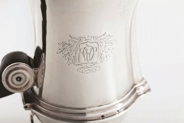 Caffettiera. Parigi 1783-1789. Maestro argentiere Jean-Pierre Charpenat (1782-1806)  - Asta Argenti da collezione | Antichi - Associazione Nazionale - Case d'Asta italiane